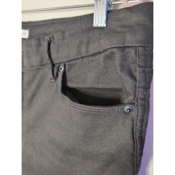 Good American Curve Straight never fade high rise black denim jeans 16 - Picture 8 of 10